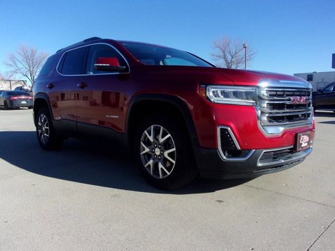 Used 2021 GMC Acadia SLT w/ Technology Package image 4