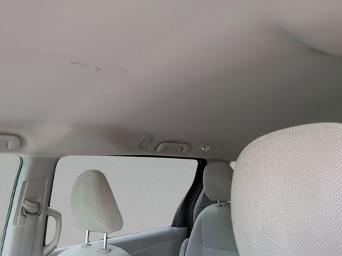Used 2020 Toyota Sienna L FWD image 29