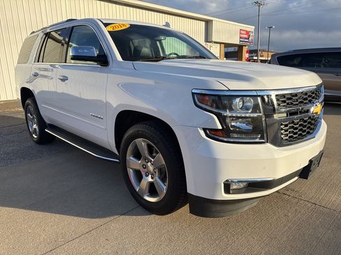 Used 2018 Chevrolet Tahoe Premier image 4