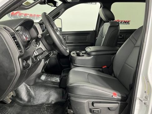 New 2026 RAM 5500 Tradesman AWD/4WD image 24