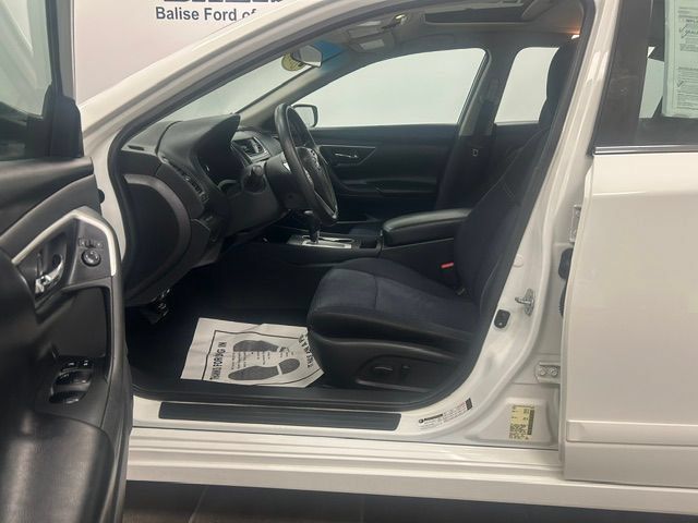 Used 2017 Nissan Altima 2.5 S w/ Power Driver Seat Package FWD image 9