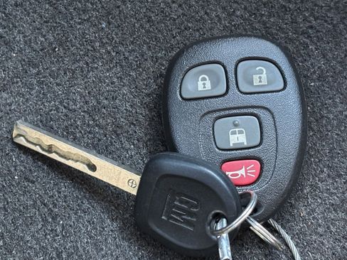 Used 2025 Chevrolet Express 3500 LT w/ LT Preferred Equipment Group image 21