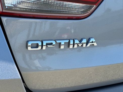 Used 2016 Kia Optima SX w/ Chrome Wheel Package FWD image 27