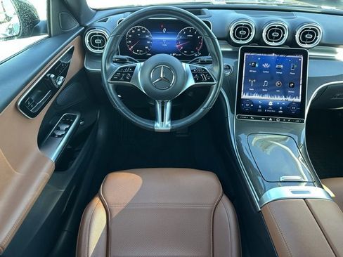 Used 2022 Mercedes-Benz C 300 4MATIC Sedan image 8