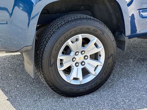 Used 2019 Chevrolet Colorado LT w/ LT Convenience Package image 30