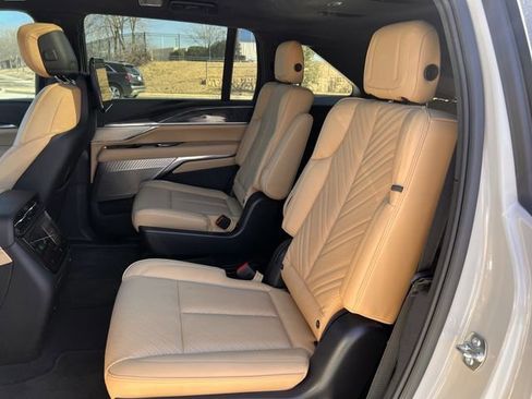 New 2026 Cadillac Escalade IQ Luxury 2 image 26