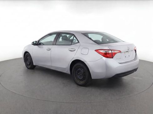 Used 2014 Toyota Corolla L FWD image 3