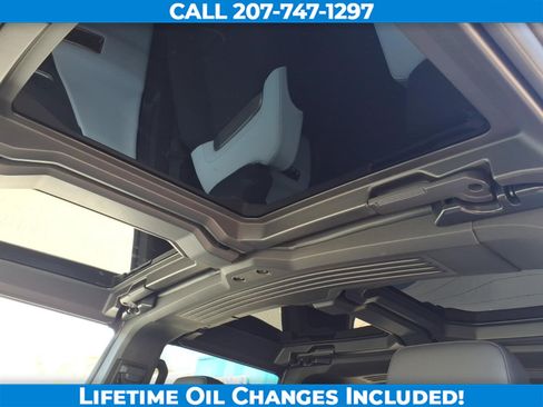 Used 2025 GMC Hummer EV 3X AWD/4WD image 15