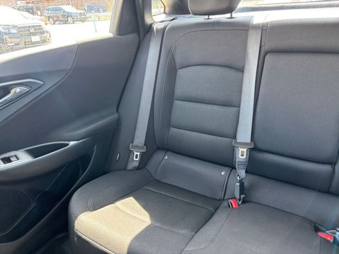 Used 2024 Chevrolet Malibu LT image 41