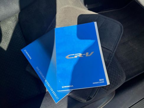 Used 2016 Honda CR-V EX image 33