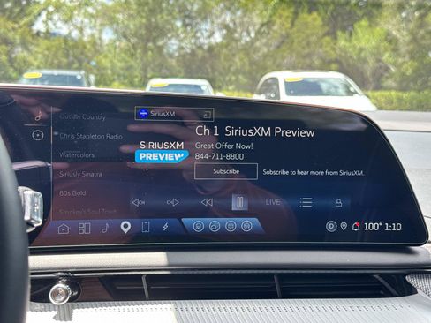 Certified 2025 Cadillac Optiq Sport 2 AWD/4WD image 20