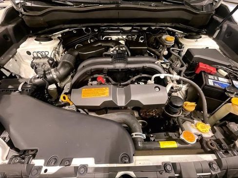 Used 2018 Subaru Forester 2.5i Limited AWD/4WD image 10