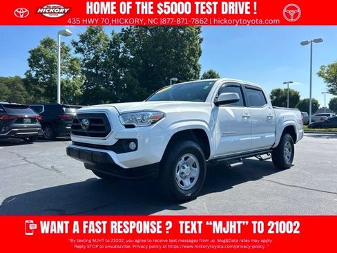 Used 2023 Toyota Tacoma SR5 RWD image 1