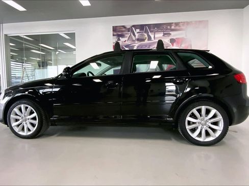 Used 2010 Audi A3 2.0T Premium image 3