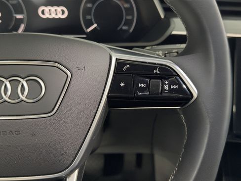 Used 2024 Audi Q8 e-tron Prestige w/ Prestige Package image 22