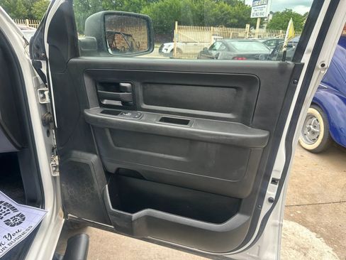 Used 2018 RAM 2500 Tradesman RWD image 10