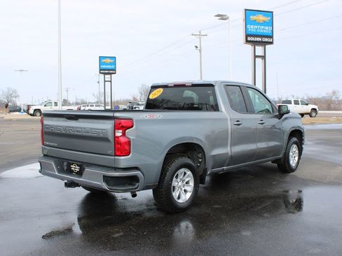 Used 2020 Chevrolet Silverado 1500 LT w/ Trailering Package image 9
