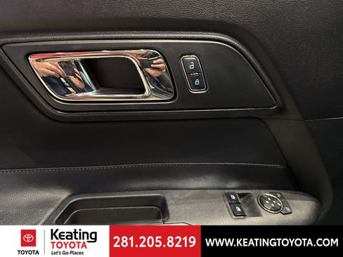 Used 2017 Ford Mustang GT w/ GT Performance Package image 10