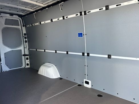 New 2025 Mercedes-Benz Sprinter 2500 image 27