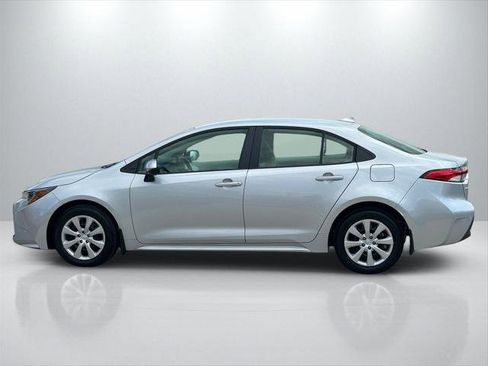 Certified 2026 Toyota Corolla LE FWD image 8