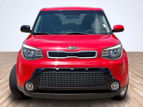 Used 2016 Kia Soul + FWD image 3