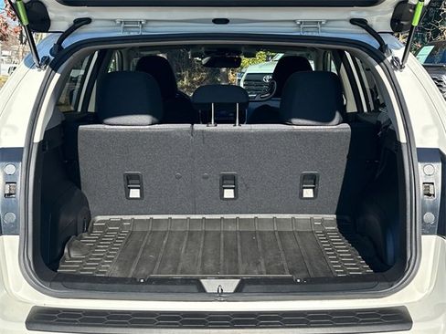 Used 2021 Subaru Crosstrek 2.0i Premium w/ Moonroof Package image 7