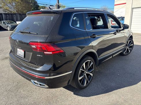 Used 2023 Volkswagen Tiguan SEL R-Line image 7
