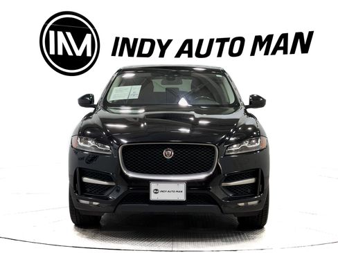 Used 2017 Jaguar F-PACE R-Sport image 9