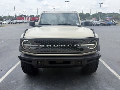 Certified 2025 Ford Bronco Badlands w/ Matte Film Protection Package AWD/4WD image 2