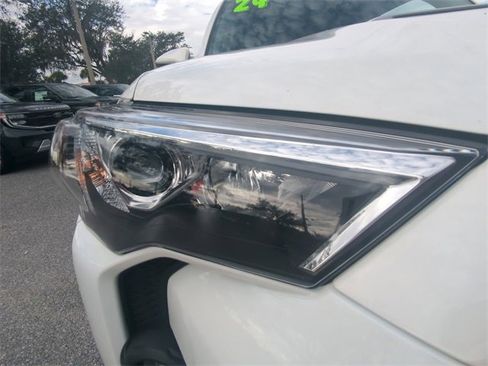 Used 2024 Toyota 4Runner TRD Pro image 11