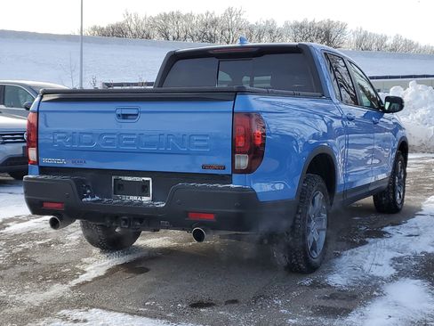 Certified 2024 Honda Ridgeline TrailSport image 3
