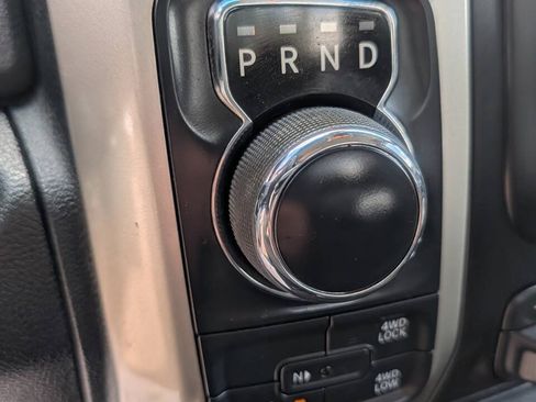 Used 2016 RAM 1500 Classic SLT w/ Luxury Group AWD/4WD image 25