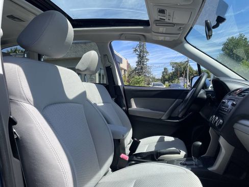 Used 2015 Subaru Forester 2.5i Premium w/ All-Weather Package image 28