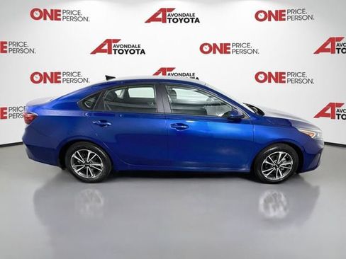 Used 2024 Kia Forte LXS FWD image 8