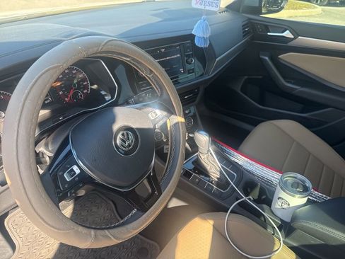 Used 2021 Volkswagen Jetta image 28