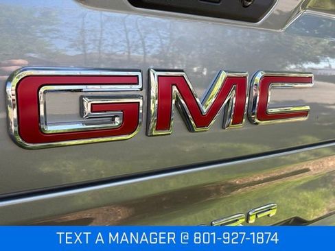 New 2026 GMC Sierra 1500 AT4 w/ AT4 Premium Package AWD/4WD image 6