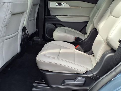 New 2026 Ford Explorer Active w/ Active Comfort Package image 11