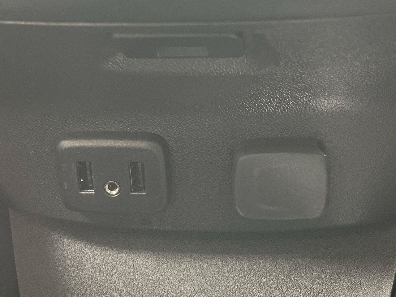 Certified 2018 Chevrolet Malibu LT w/ Leather Package FWD image 22