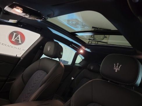 Used 2023 Maserati Levante GT image 24