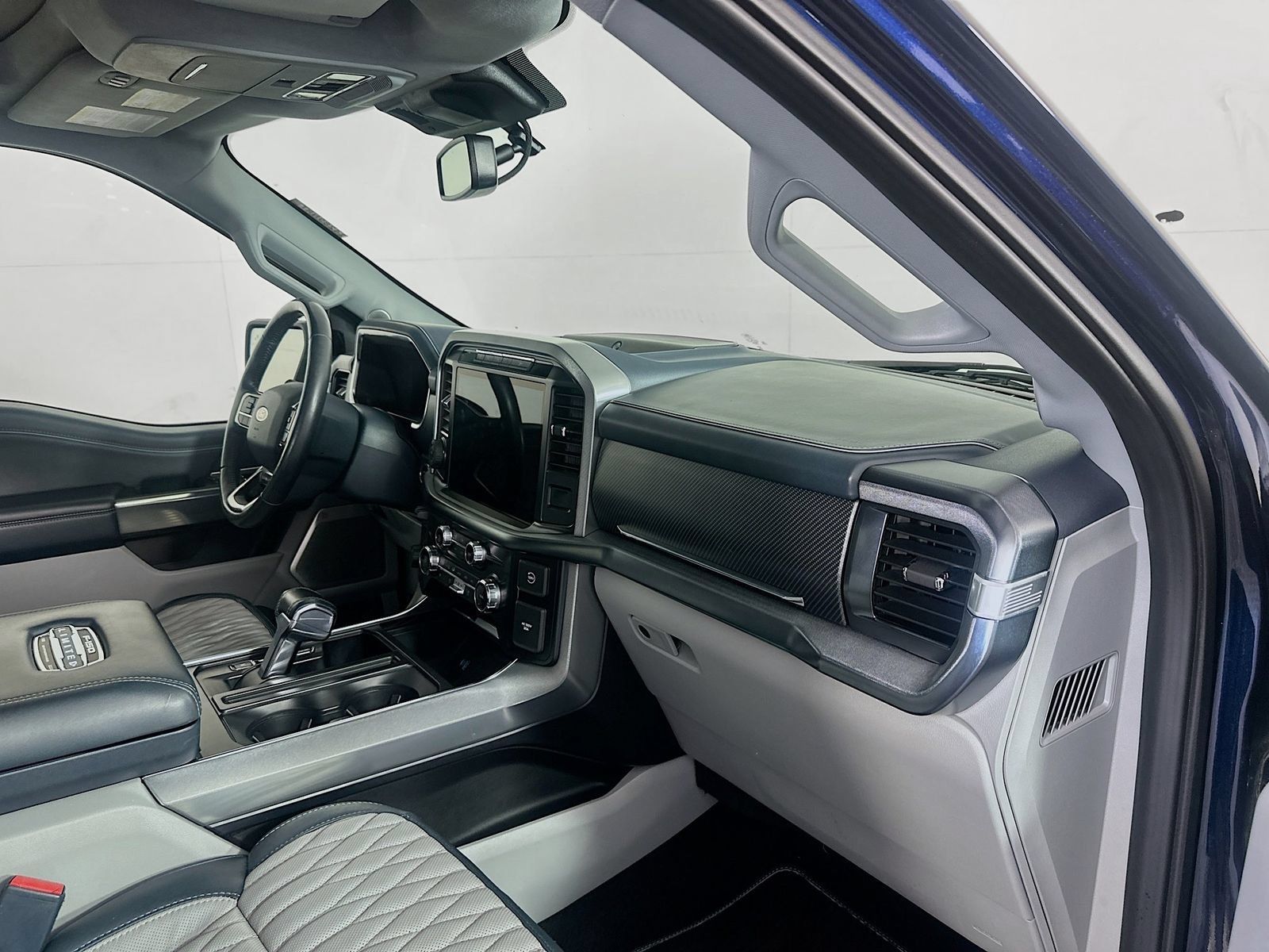 Used 2022 Ford F150 Limited AWD/4WD image 31