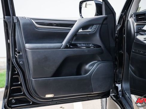 Used 2018 Lexus LX 570 4WD image 64