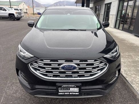 Used 2022 Ford Edge SEL image 2