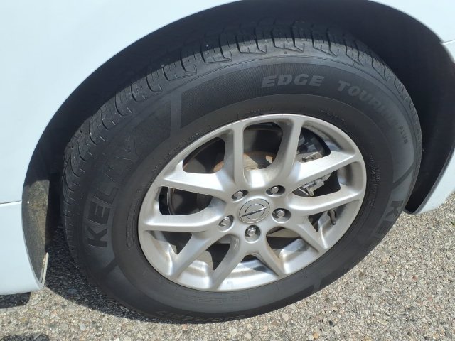 Used 2024 Chrysler Pacifica Touring-L FWD image 15