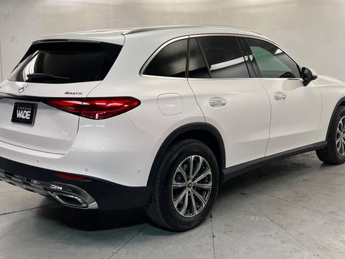 Used 2024 Mercedes-Benz GLC 300 4MATIC image 6