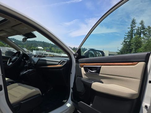 Used 2017 Honda CR-V EX image 27