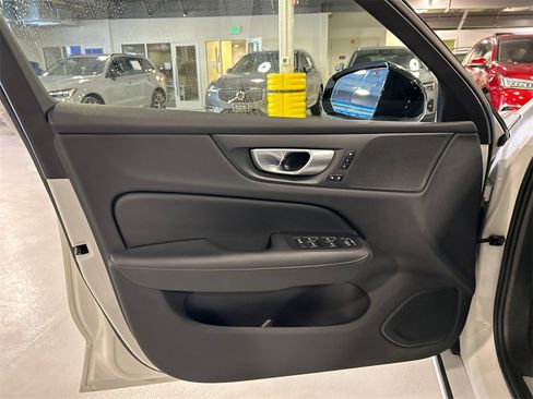 Certified 2024 Volvo S60 B5 Plus image 9