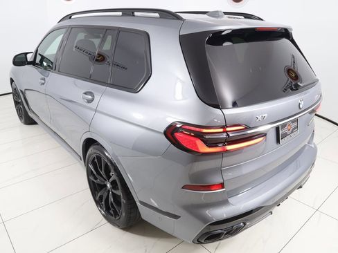 Used 2023 BMW X7 M60i w/ Executive Package image 32
