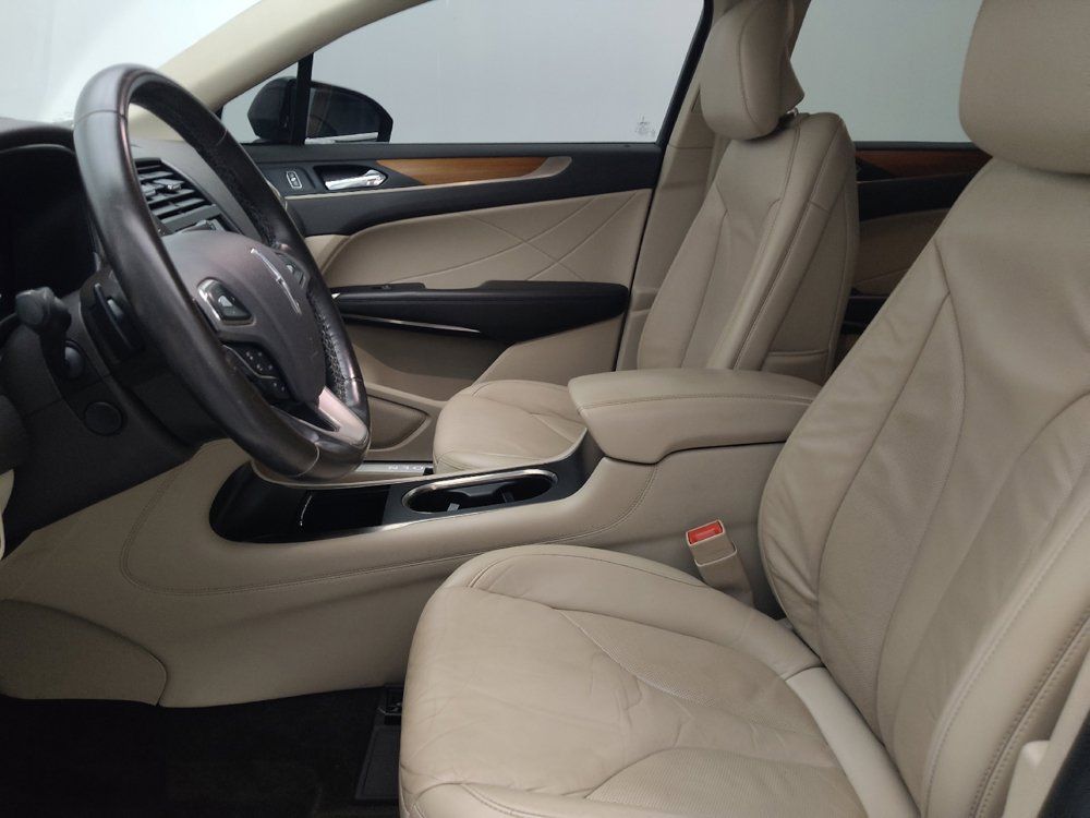 Used 2017 Lincoln MKC Select w/ Select Plus Package FWD image 17