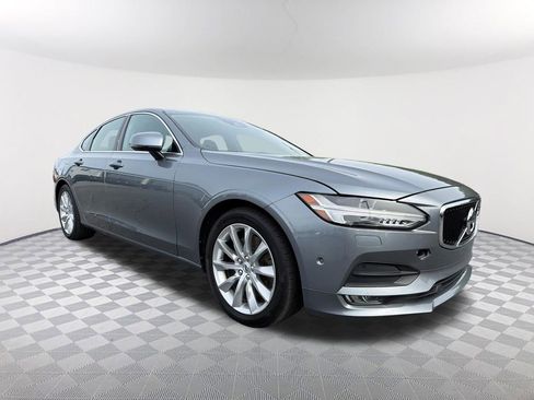 Used 2017 Volvo S90 T6 Momentum w/ Vision Package AWD/4WD image 3