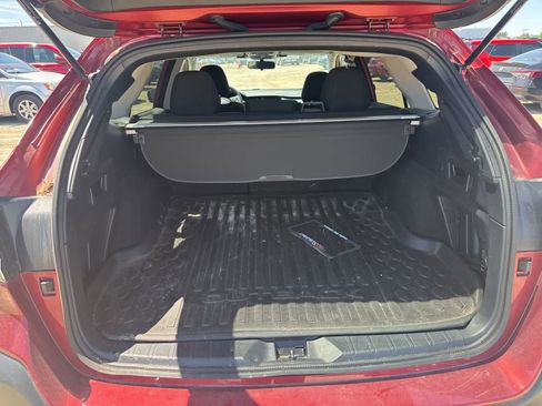 Used 2024 Subaru Outback Premium AWD/4WD image 14